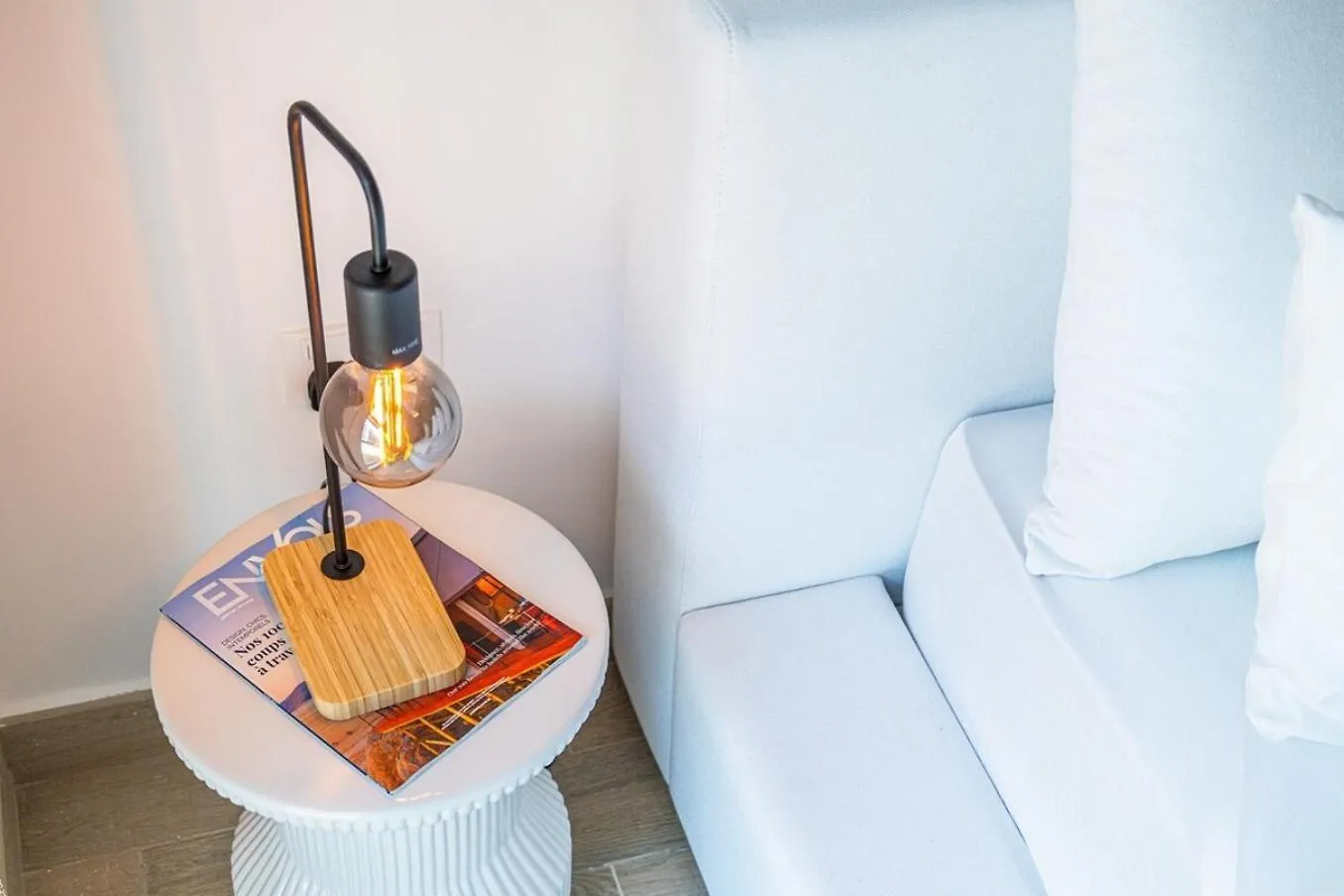 Cozy Retreat At Waters Edge, By Voyage Apartman Abu Dzabi